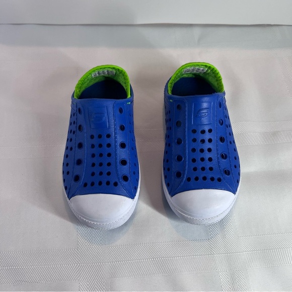 Skechers Toddler Slip-on Shoes - Picture 3 of 8